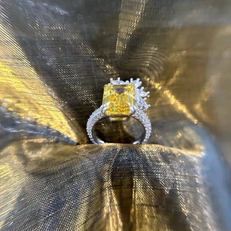 Flower Cluster Radiant-cut Yellow Diamond Ring - Image 3