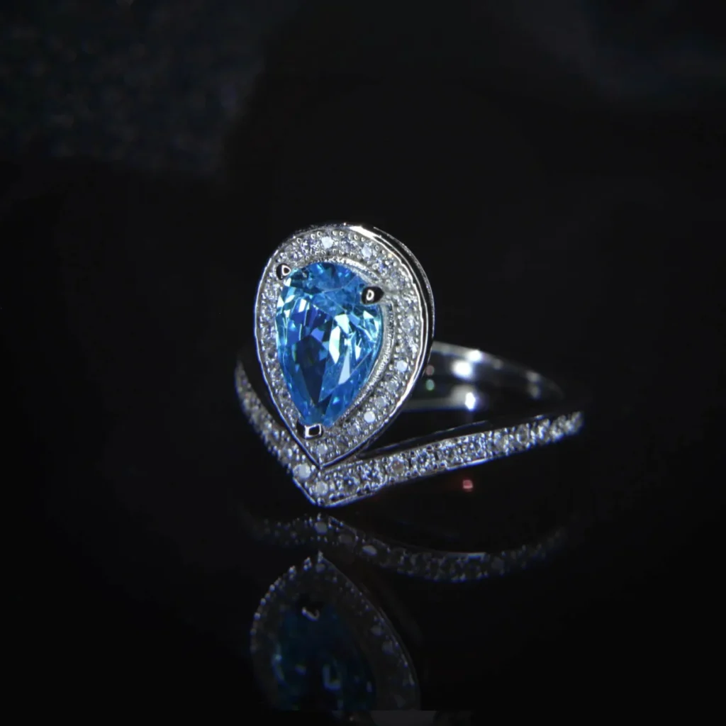 The Crown Aquamarine and Diamond Ring - Image 3