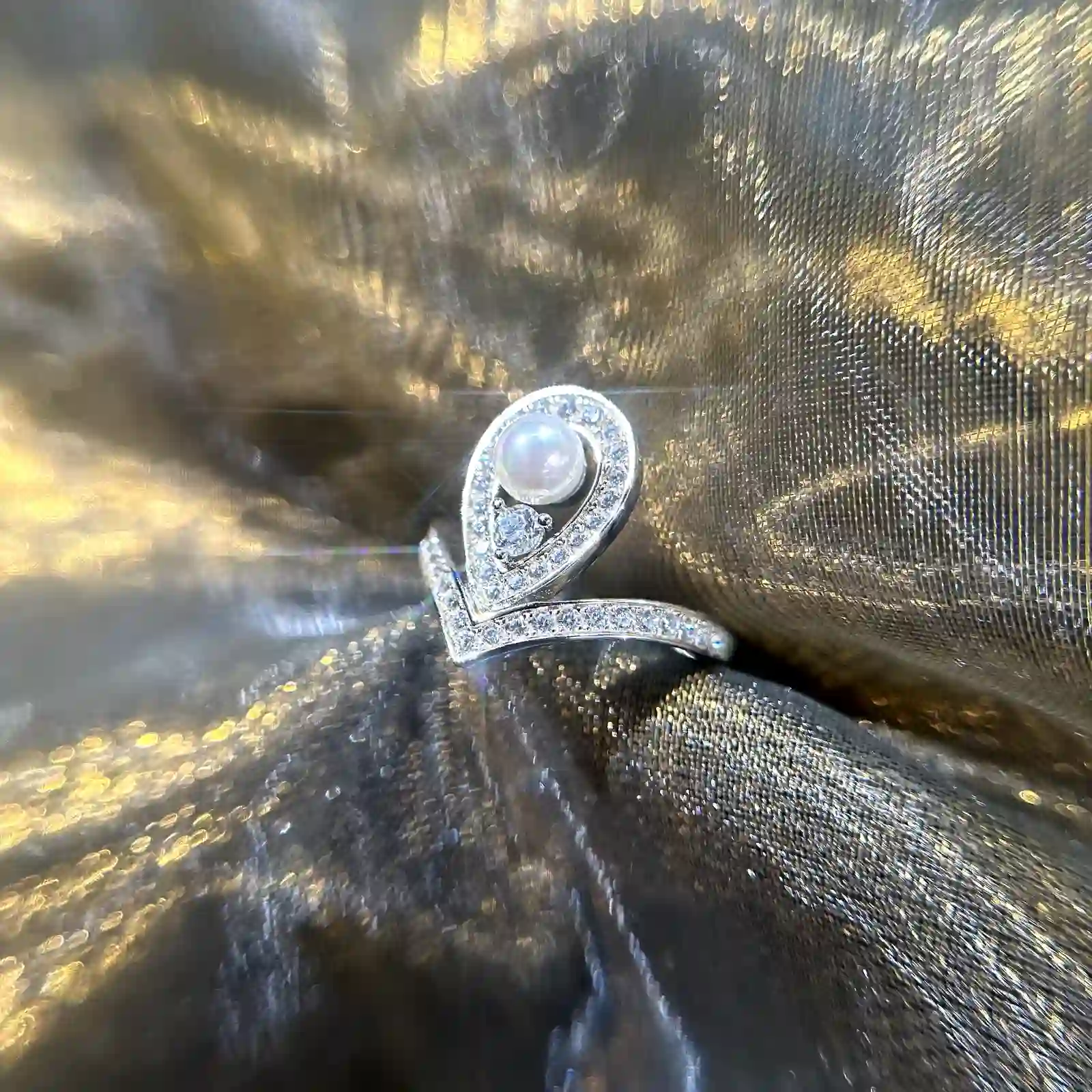 The Crown pearl and diamond ring