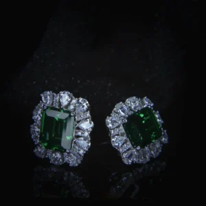 emerald-diamond-silver-earrings