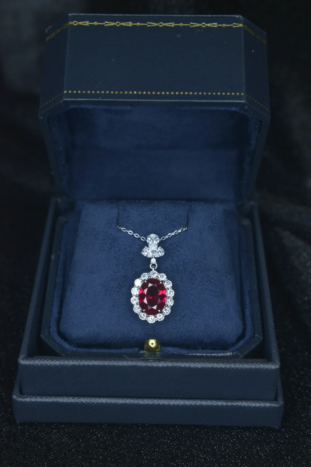 Classic Oval-shaped Ruby and Diamonds Halo Pendant - Image 6