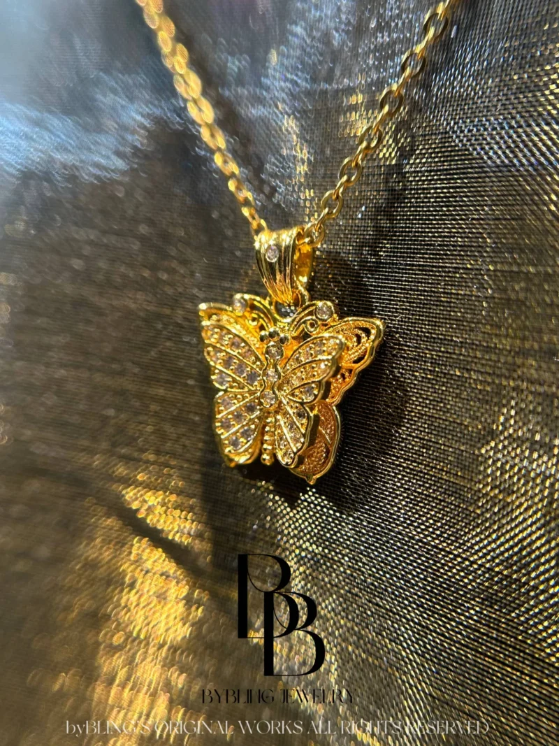 gold-tone butterfly pendant necklace