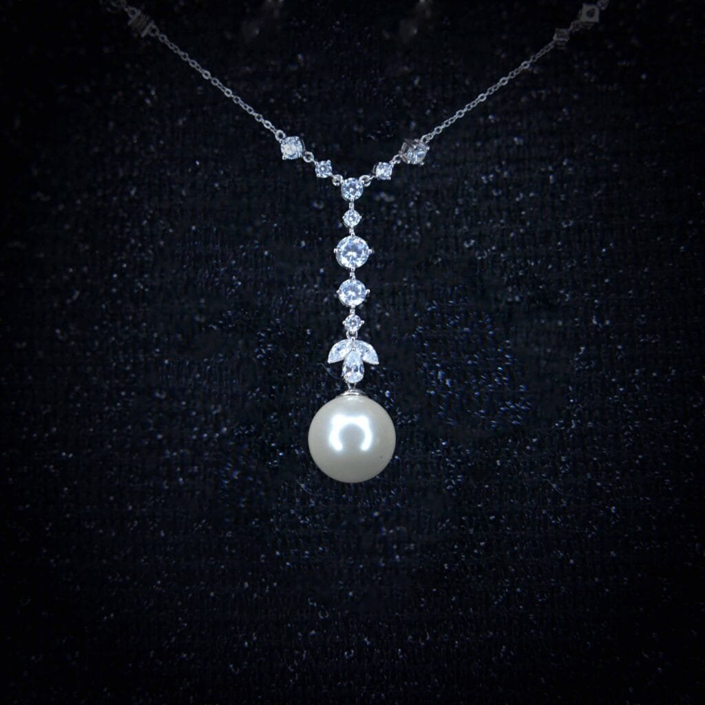 pearl-zirconia-necklace